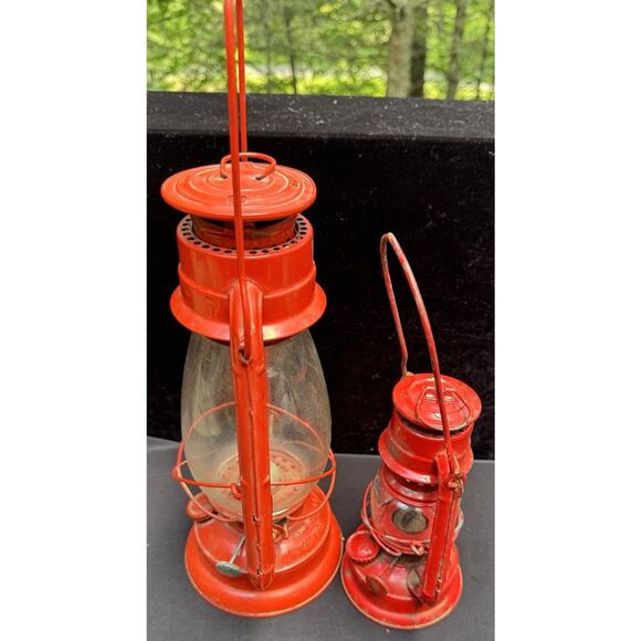 2 Nice VTG WINGED WHEEL Red Lanterns No. 350 & 500 Japan - Picture 9 of 11